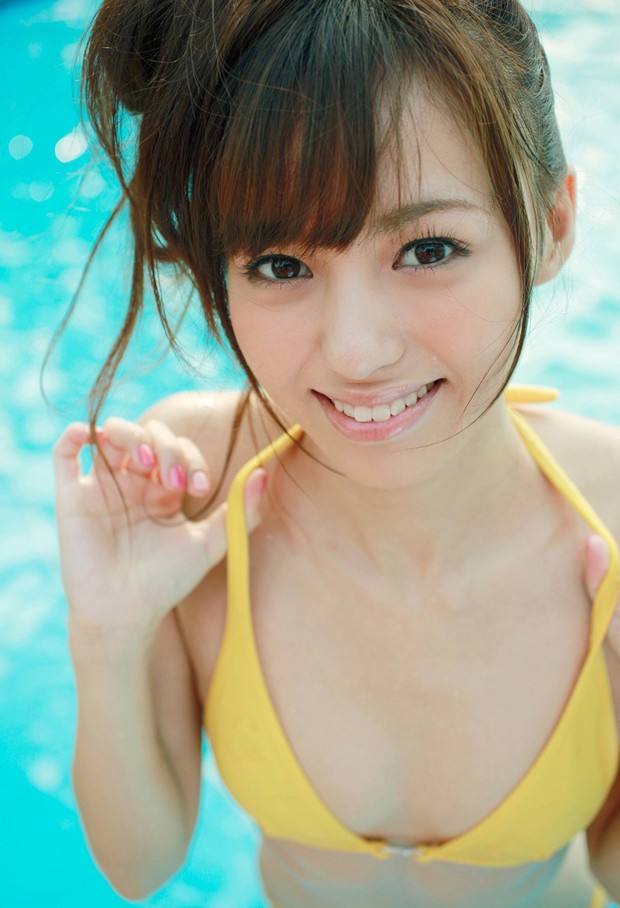 可爱日本女孩希志夏日清凉写真