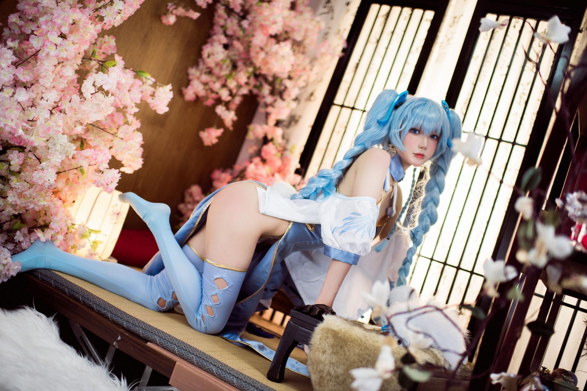 [COSPLAY]阿包也是兔娘 – 少女前线 PA15翠雀媚