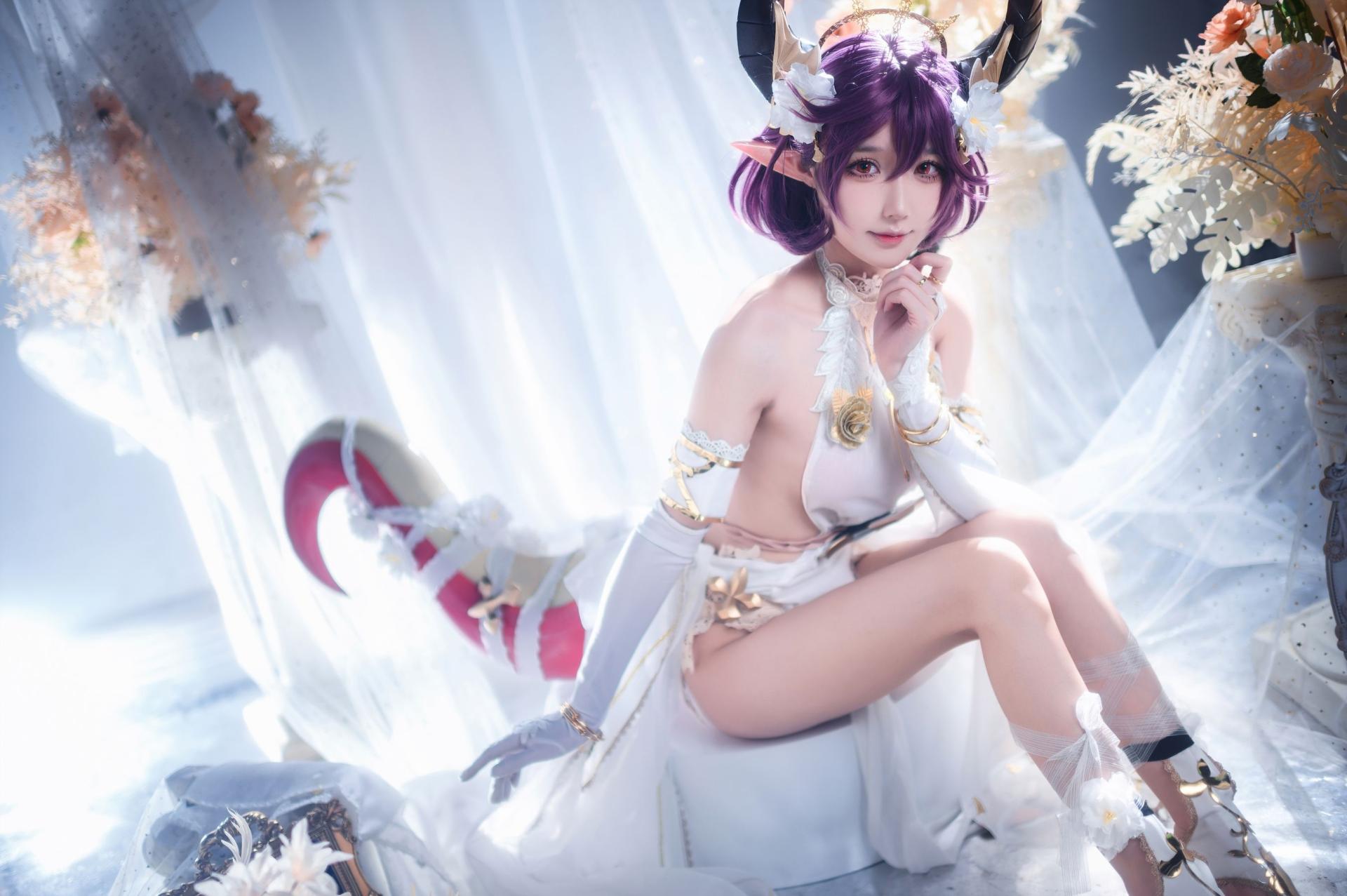 [COSPLAY]阿包也是兔娘 – 碧蓝幻想古蕾娅 龙娘