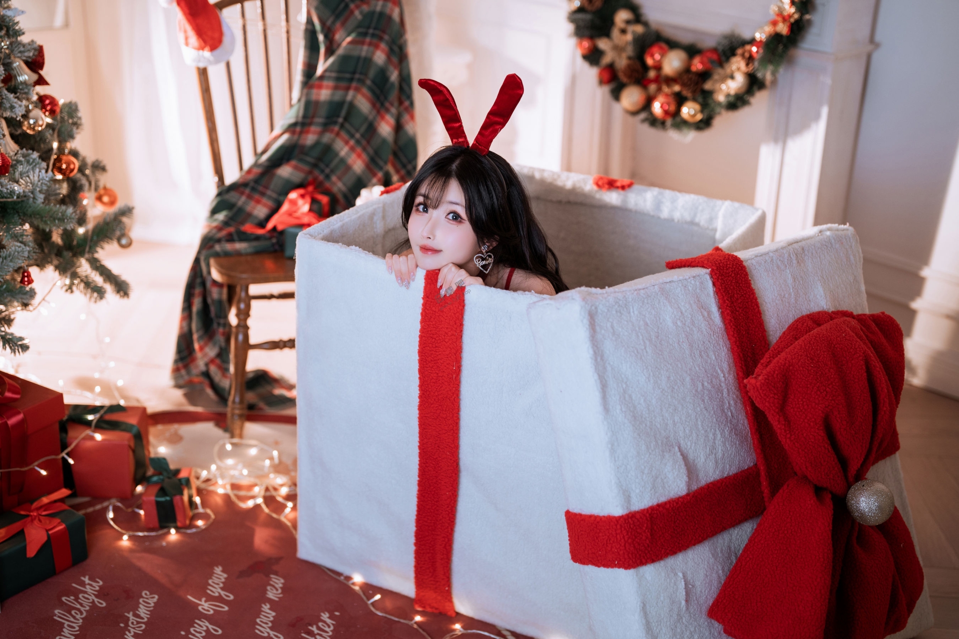 [COSPLAY]rioko凉凉子 – 圣诞礼物
