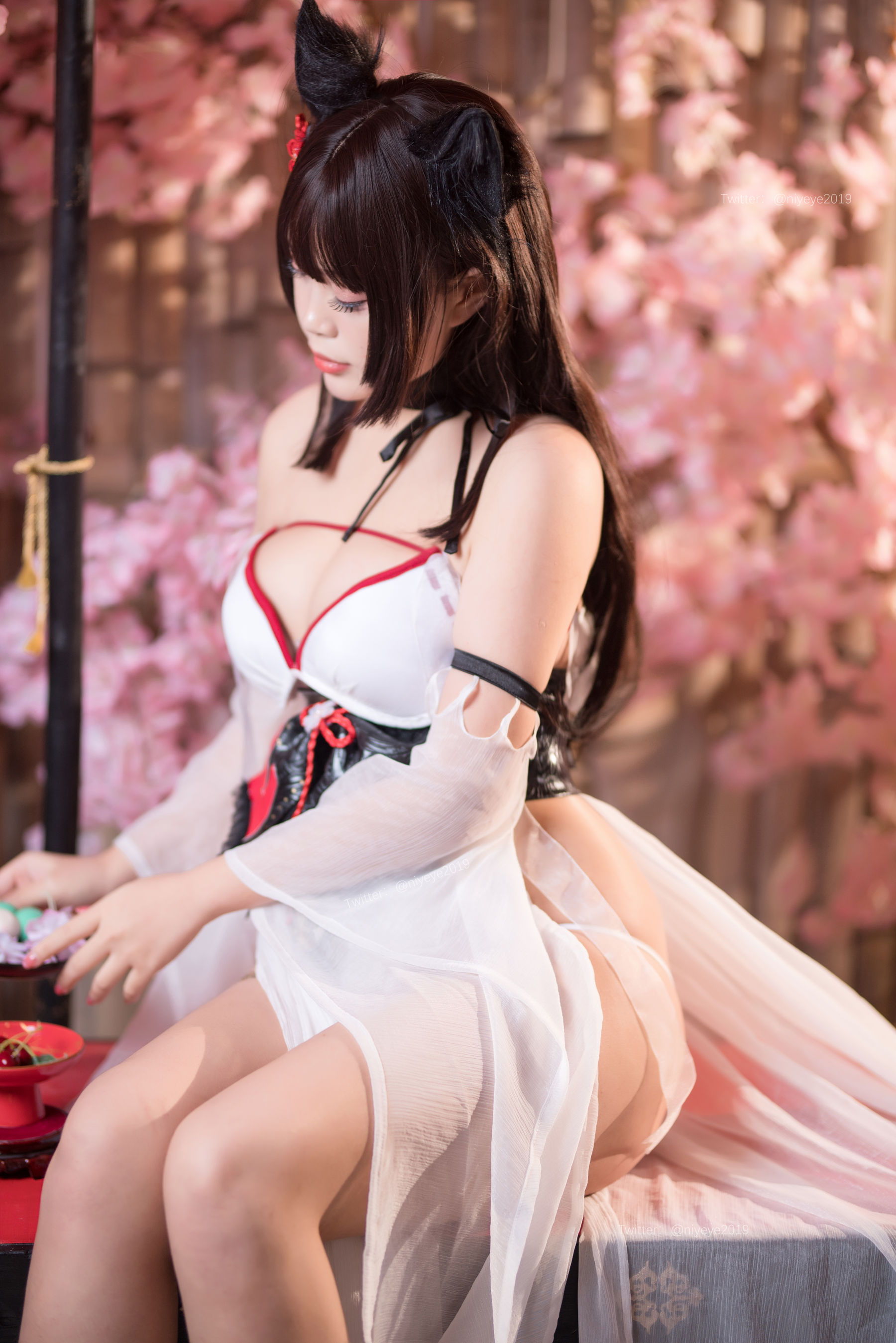 [COSPLAY]萌系小姐姐-白烨 – 湿身天诚泳装