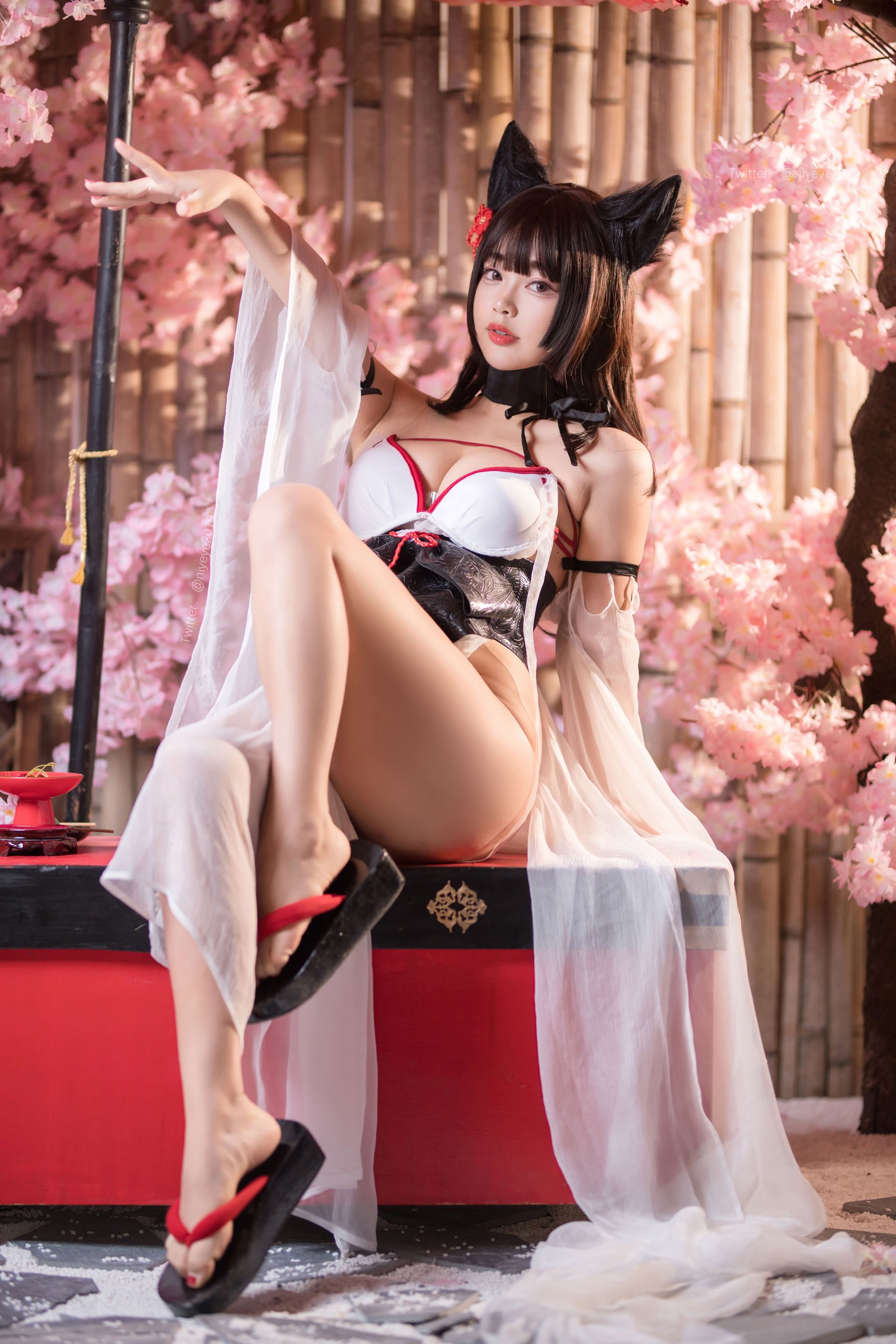 [COSPLAY]萌系小姐姐-白烨 – 湿身天诚泳装