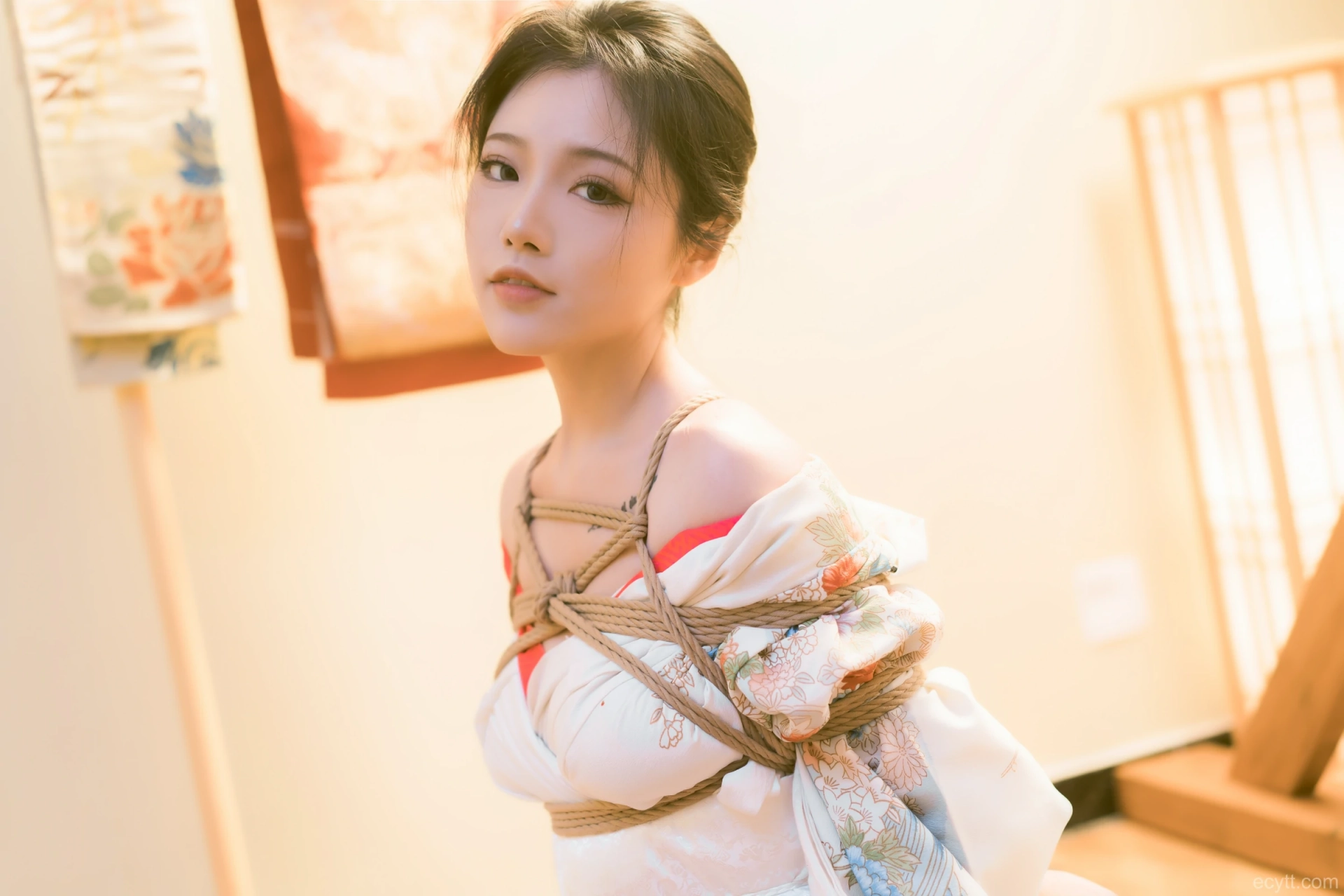 [COSPLAY]桃良阿宅 – 紧缚