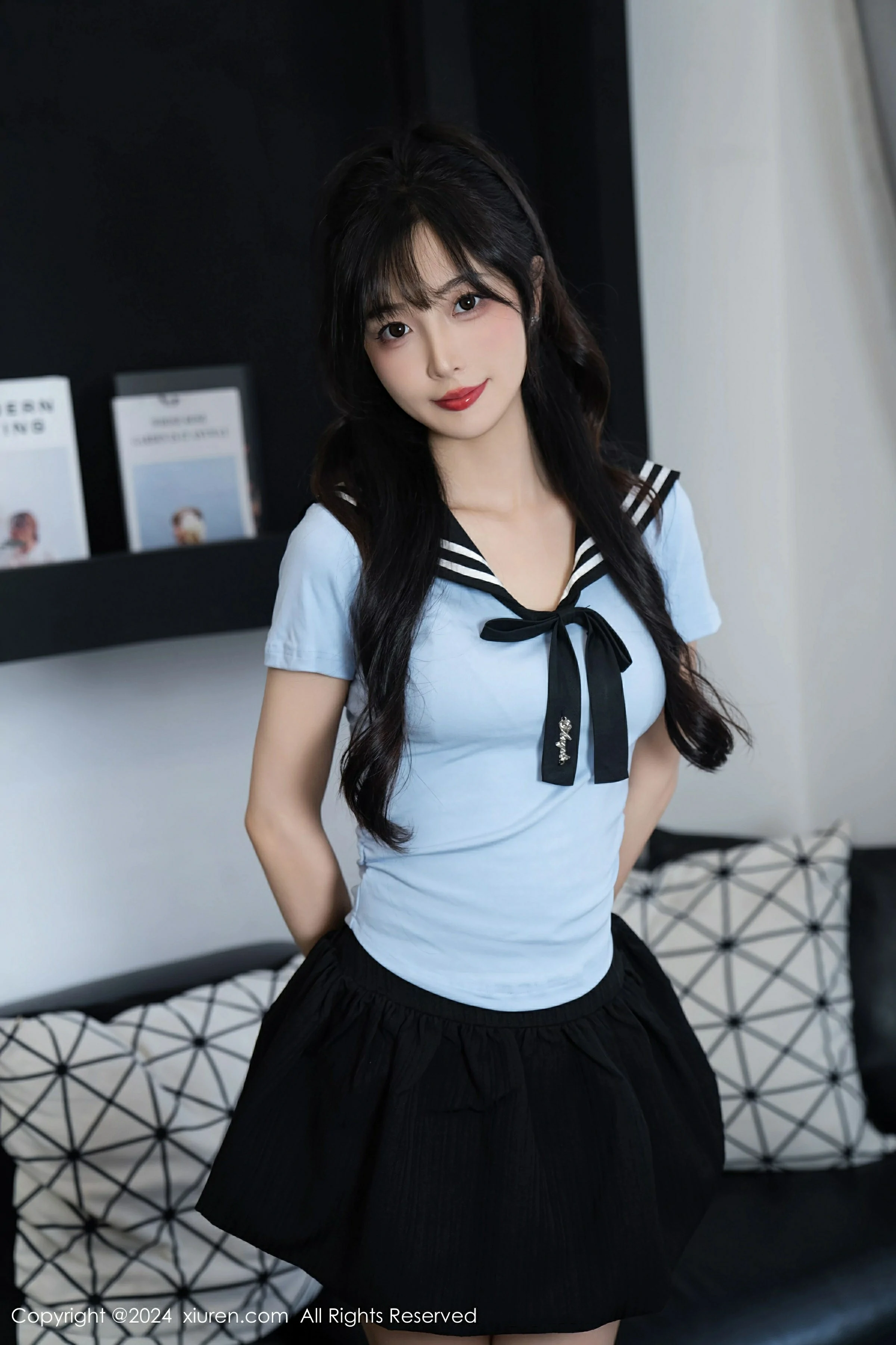 [XiuRen秀人网] 2024.09.12 No.9151 林星阑 蓝色JK制服 白色丝袜 性感写真 [96+1P]