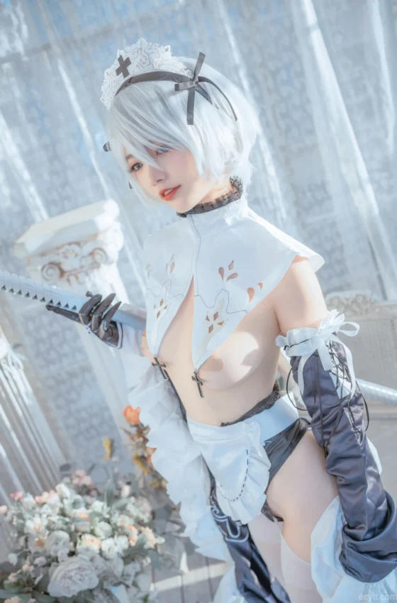 [COSPLAY]桃良阿宅 – 女仆2B