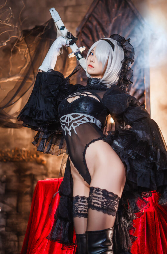 [COSPLAY]蜜汁猫裘 – 2B