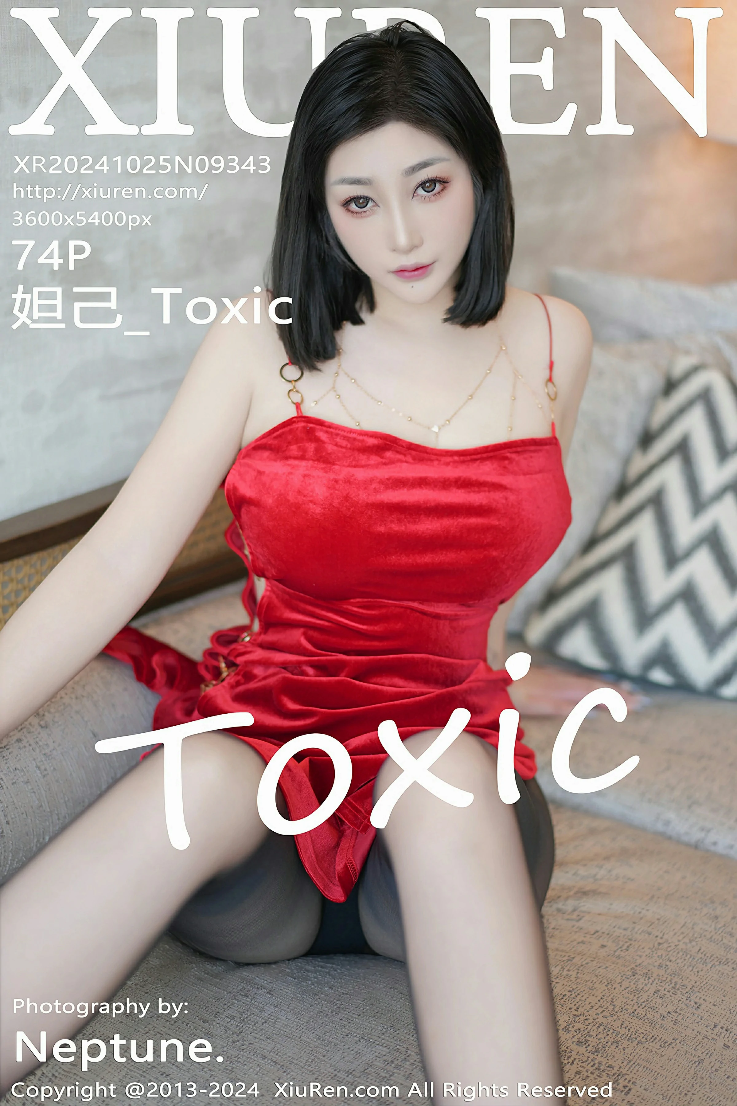 [XiuRen秀人网] 2024.10.25 No.9343 妲己_Toxic 红色吊带短裙 魅惑黑丝 性感写真 [74+1P]